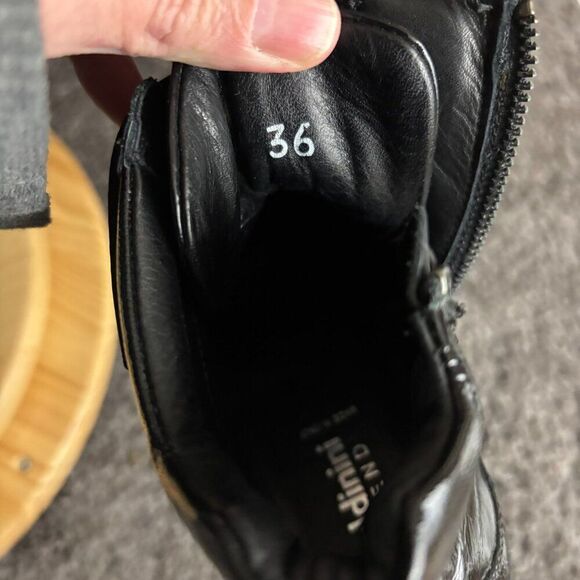 Baldinini Patent Leather Ankle Boots Women 6 / 36 Black Square Toe Made in Italy - Picture 10 of 10